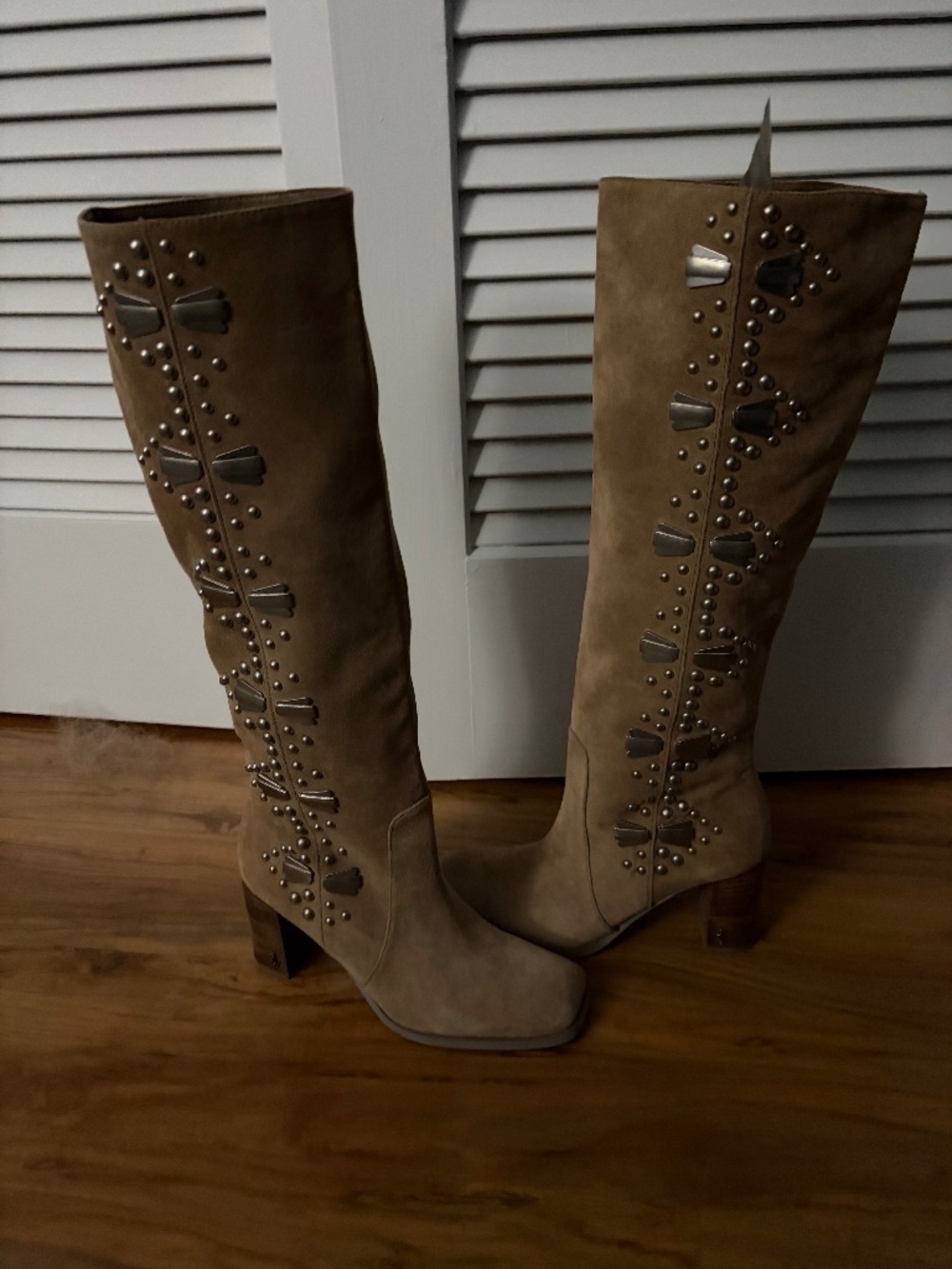 Sam Edelman Knee High Suede Boots Camel with Silver Studs - Picture 2 of 5
